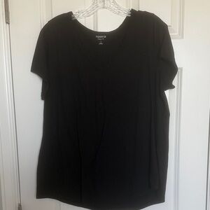 Torrid Black Short Sleeve V-Neck Tee